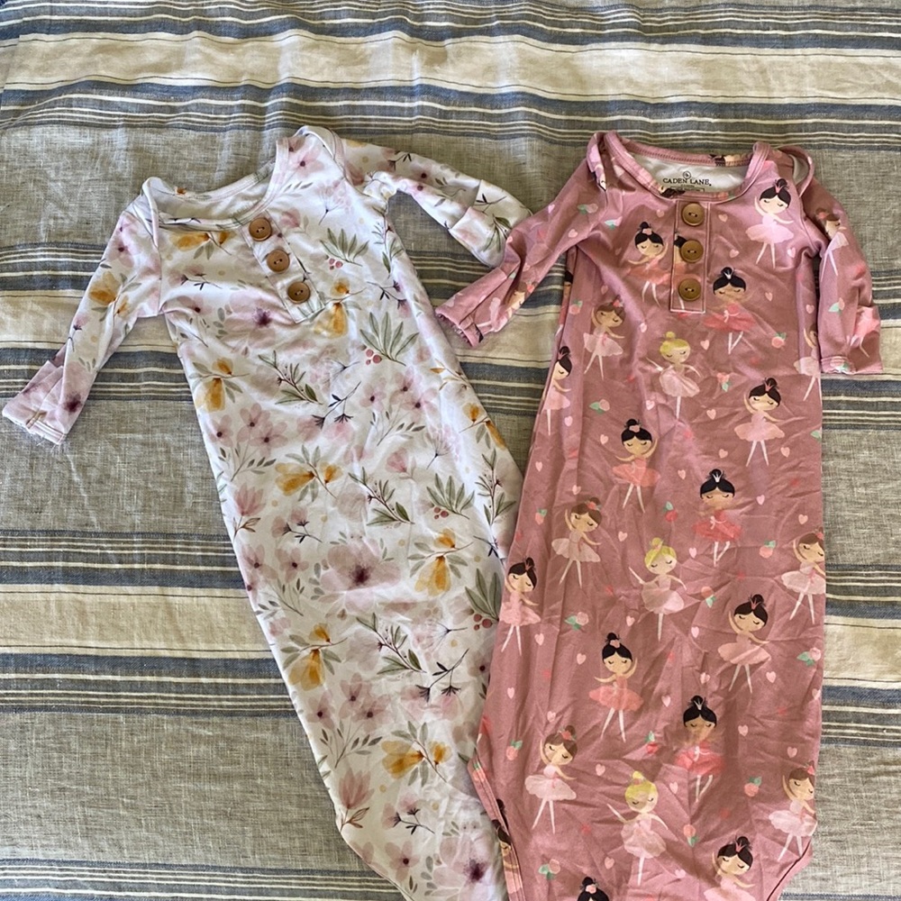 Caden Lane BALLERINAS NEWBORN BABY KNOT GOWN